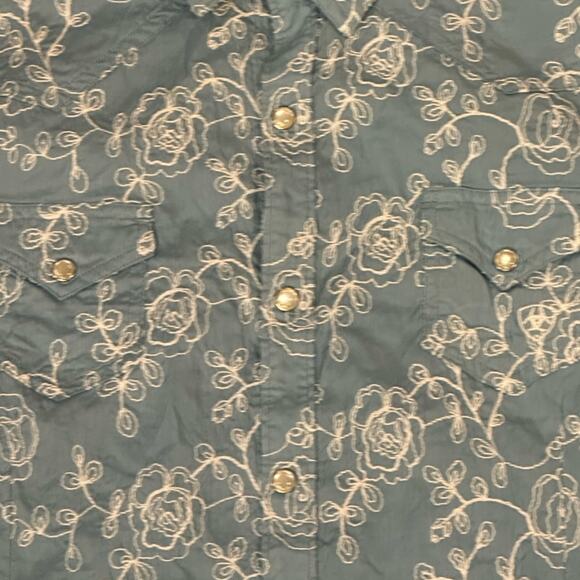 Ariat Womens XXL Blue Pearl Snap Button Down Shirt with White Embroidered Floral - Picture 8 of 8